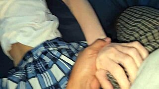 Elev forfører lærer til hård doggystyle-fuck hjemme efter lektioner