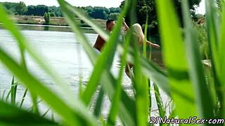 Elegantna punca trdo jebana v več vročih pozah