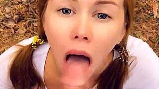 야한 젊은이들 공공 블로우잡하고 정액놀이 POV